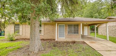 image of property with 3 Bed | 2 Bath | 1,168 Sqft