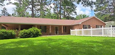 image of property with 3 Bed | 2 Bath | 1,900 Sqft