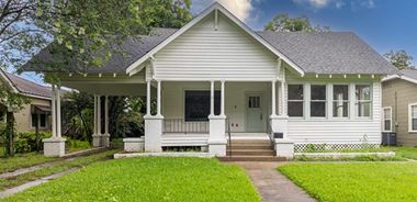 image of property with 3 Bed | 3 Bath | 1,935 Sqft