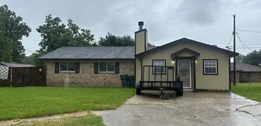 image of property with 3 Bed | 2 Bath | 1,717 Sqft