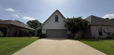 image of property with 4 Bed | 3 Bath | 2,280 Sqft