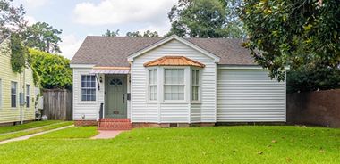 image of property with 3 Bed | 2 Bath | 2,072 Sqft