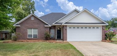 image of property with 4 Bed | 2 Bath | 1,797 Sqft