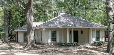 image of property with 3 Bed | 3 Bath | 2,479 Sqft