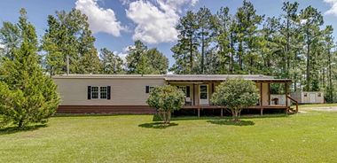 image of property with 3 Bed | 2 Bath | 1,280 Sqft