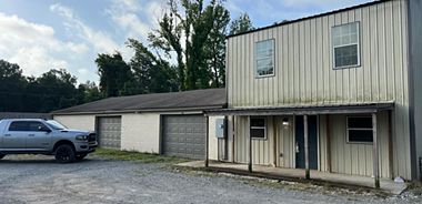 image of property with 4 Bed | 4 Bath | 1,800 Sqft