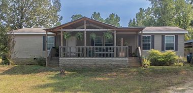 image of property with 4 Bed | 3 Bath | 1,827 Sqft