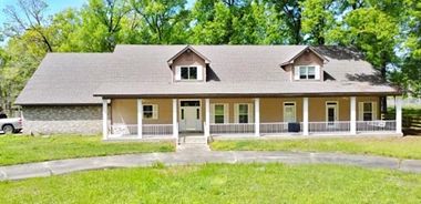 image of property with 6 Bed | 7 Bath | 6,036 Sqft