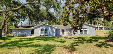 image of property with 3 Bed | 3 Bath | 1,800 Sqft