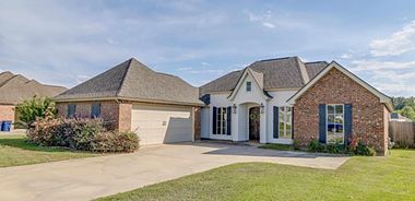 image of property with 4 Bed | 3 Bath | 2,138 Sqft