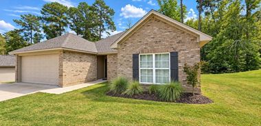 image of property with 3 Bed | 2 Bath | 1,391 Sqft