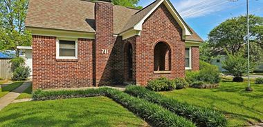 image of property with 2 Bed | 2 Bath | 1,300 Sqft