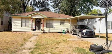 image of property with 2 Bed | 1 Bath | 960 Sqft