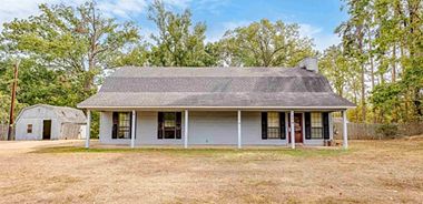 image of property with 3 Bed | 2 Bath | 2,081 Sqft