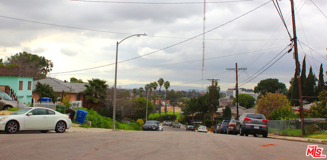 main property photo 8