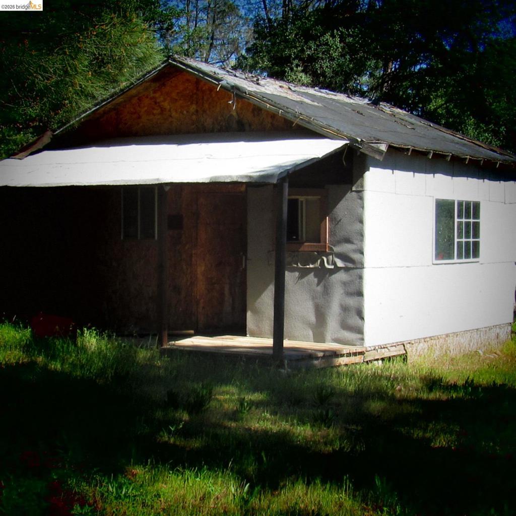 main property photo 11