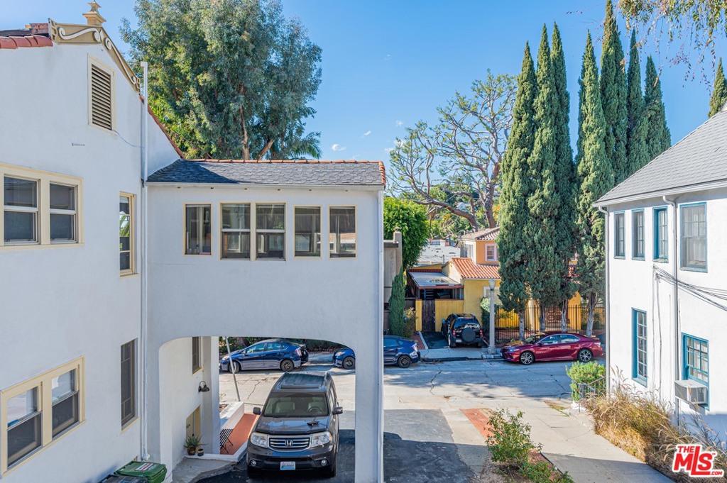 main property photo 45