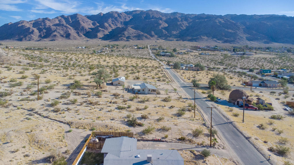 main property photo 12