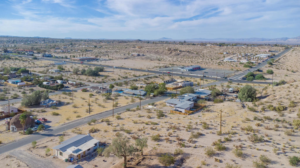main property photo 15