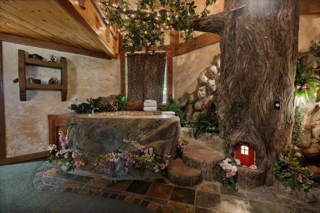 main property photo 70