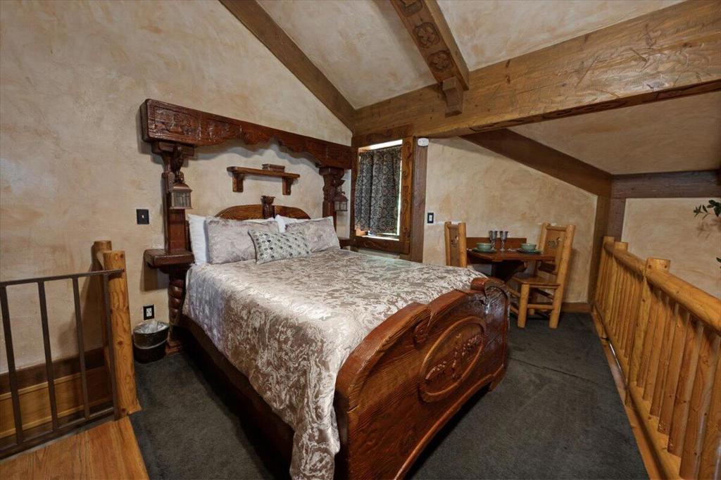 main property photo 74