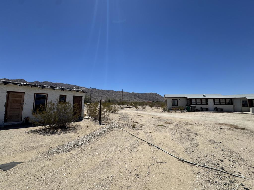 main property photo 12