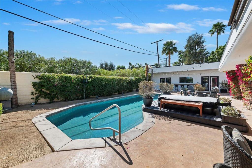 main property photo 57