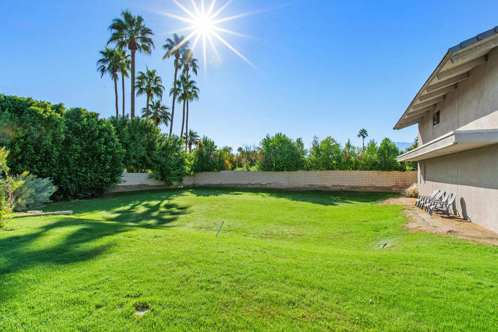 main property photo 24