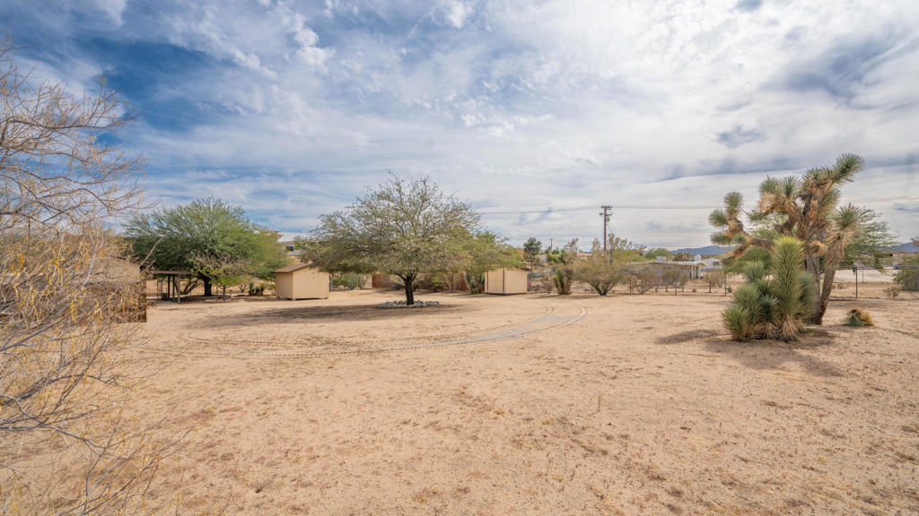 main property photo 47