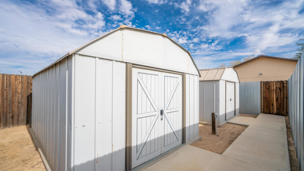 main property photo 54