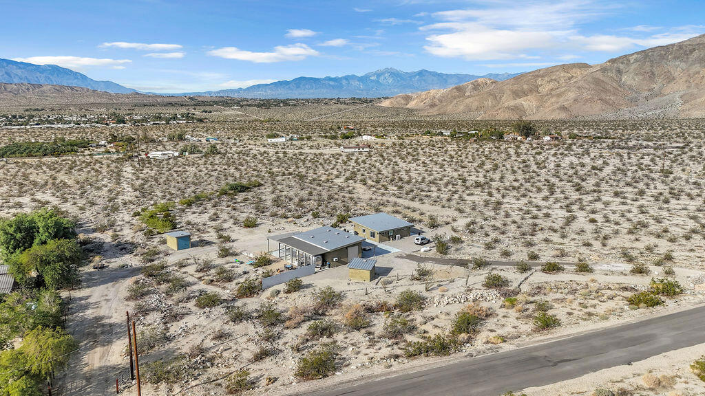 main property photo 94