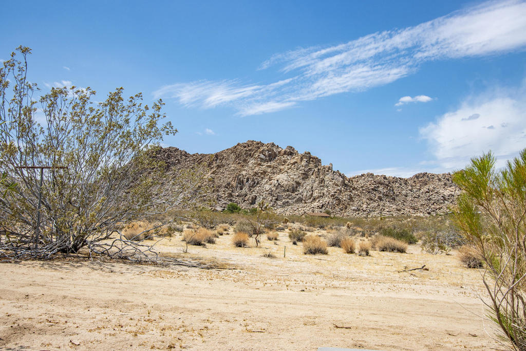 main property photo 47