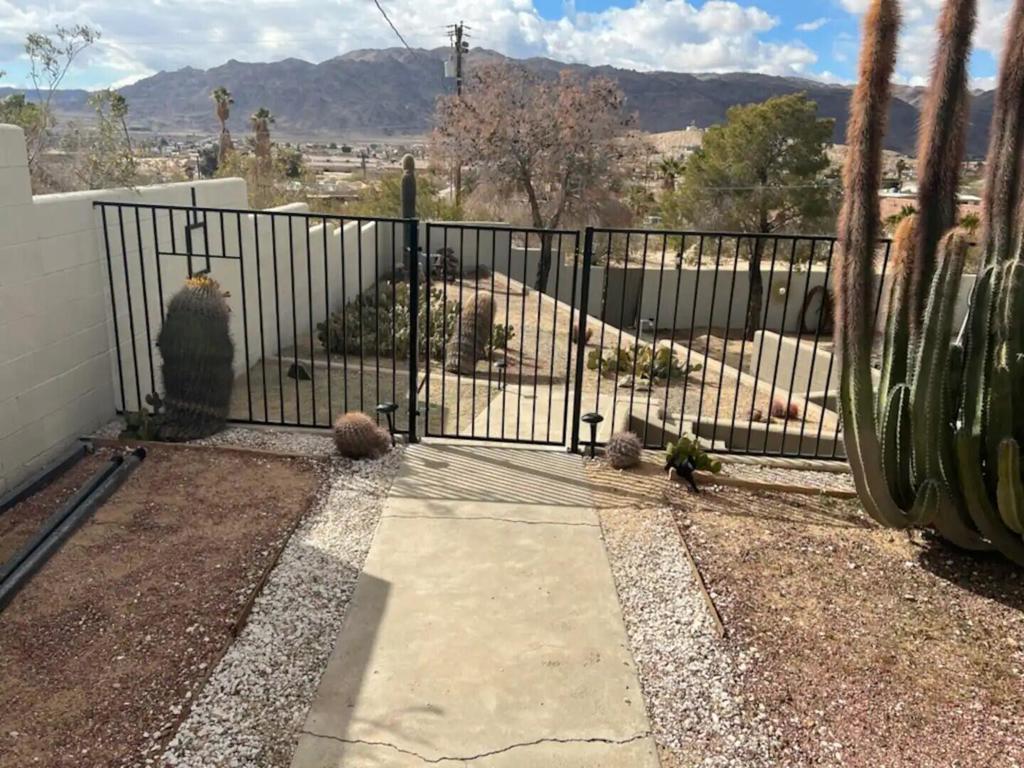main property photo 25