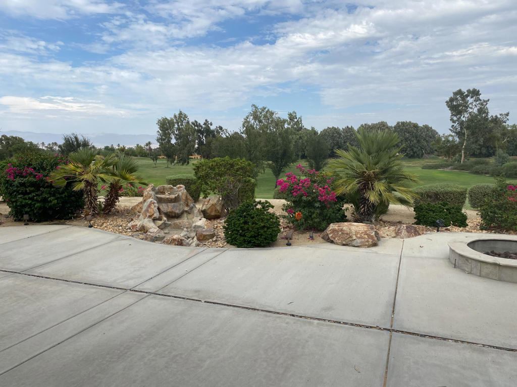 main property photo 11