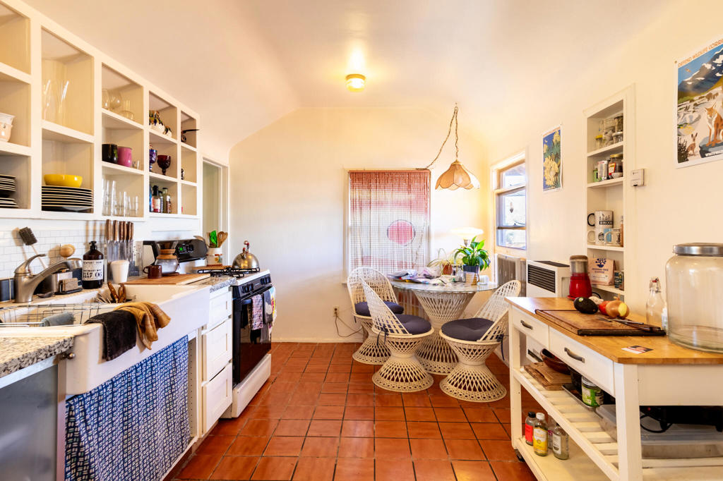 main property photo 79