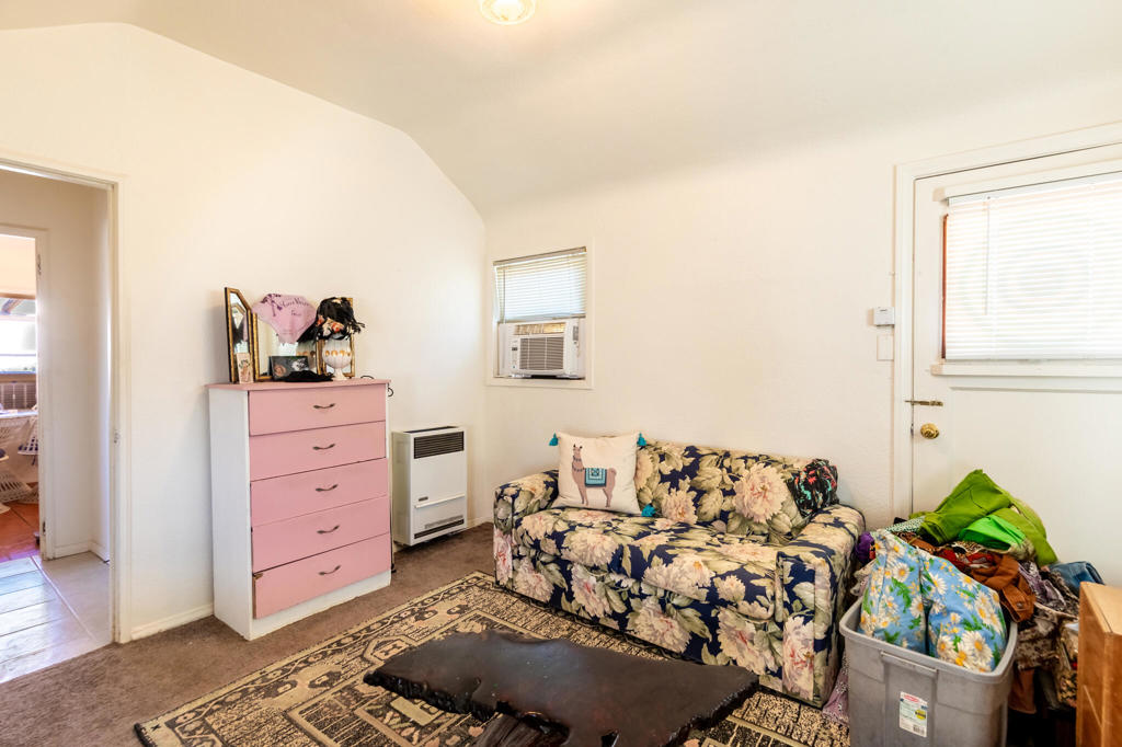 main property photo 81