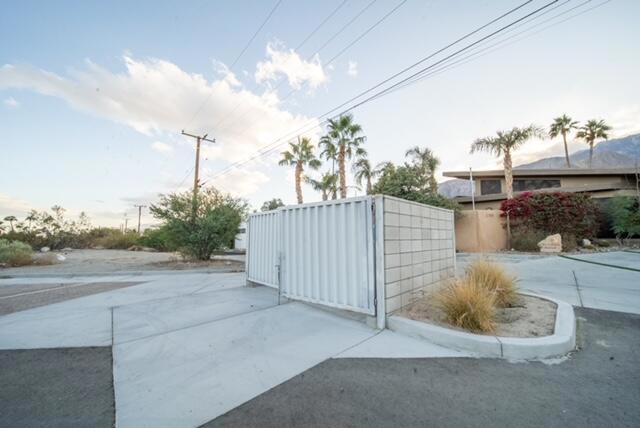 main property photo 26