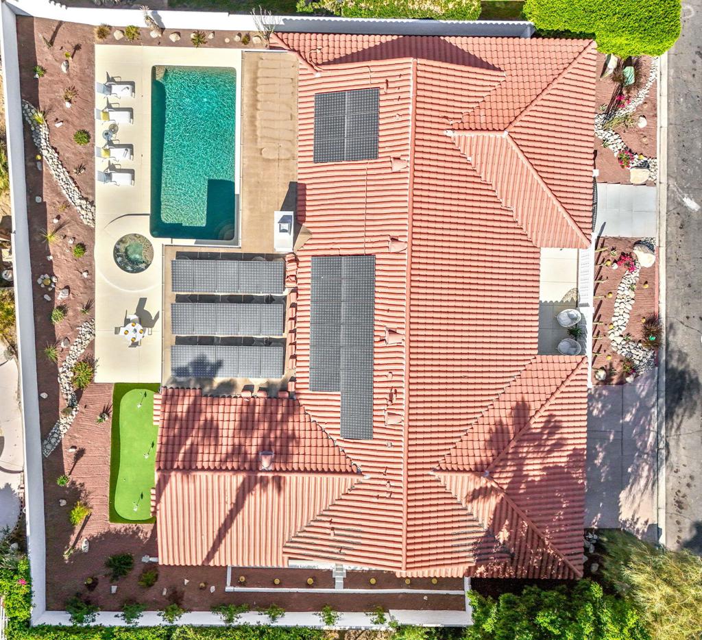 main property photo 41
