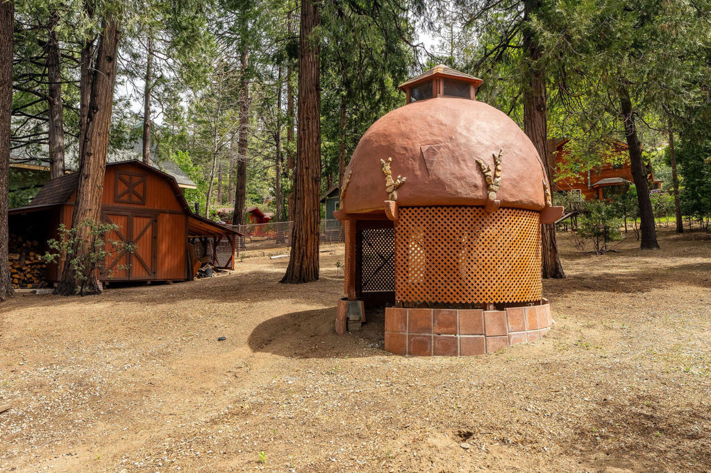 main property photo 61