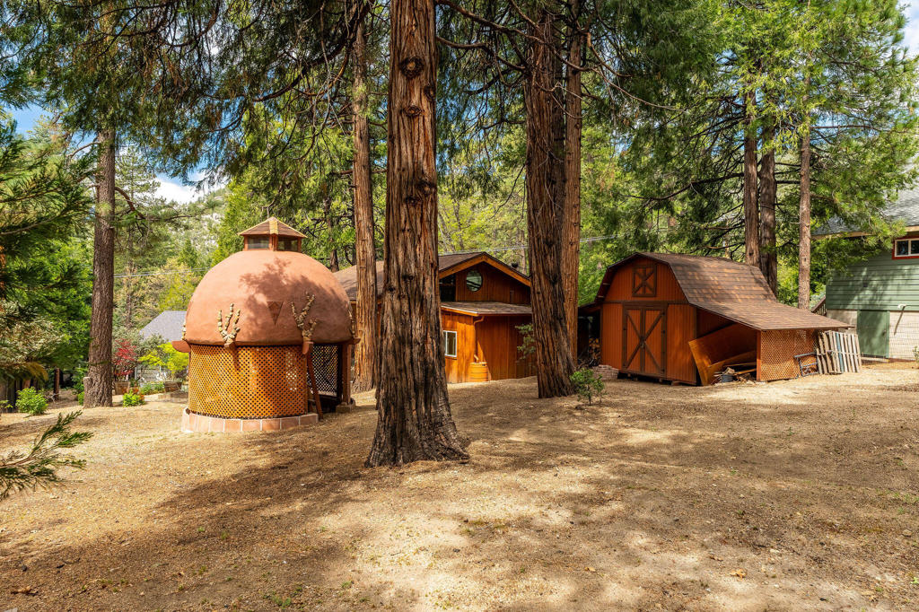 main property photo 64