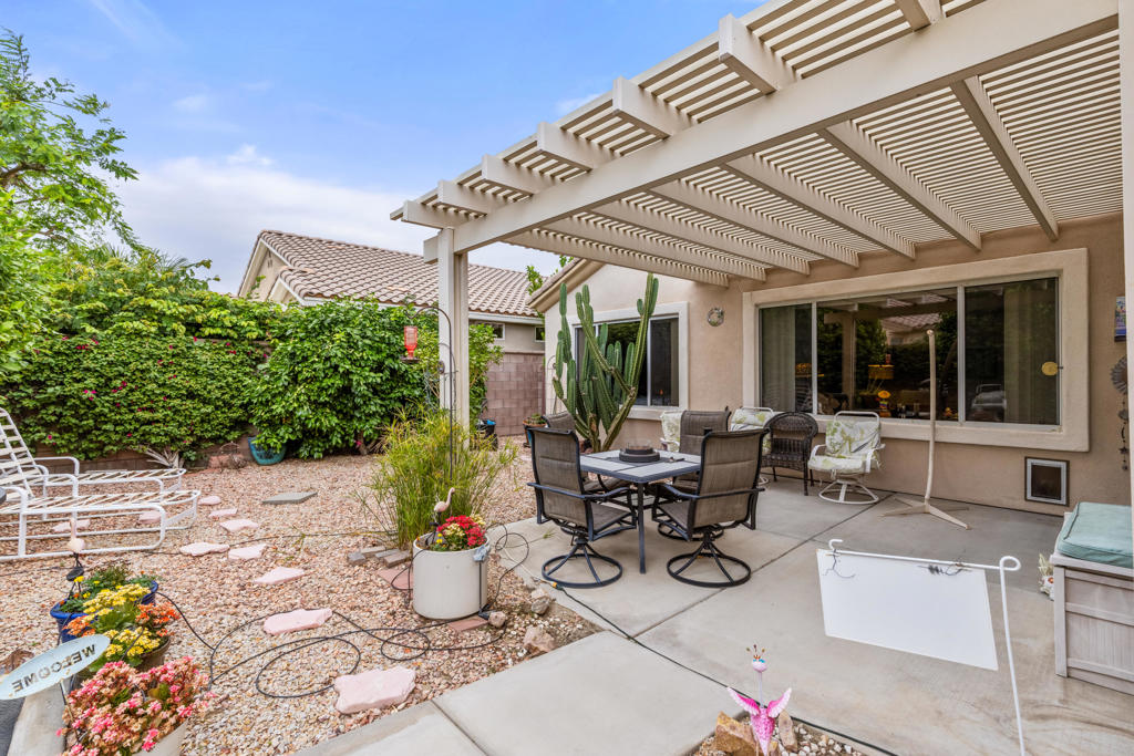 main property photo 24