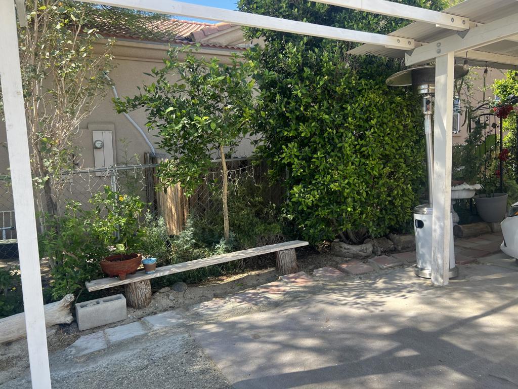 main property photo 23