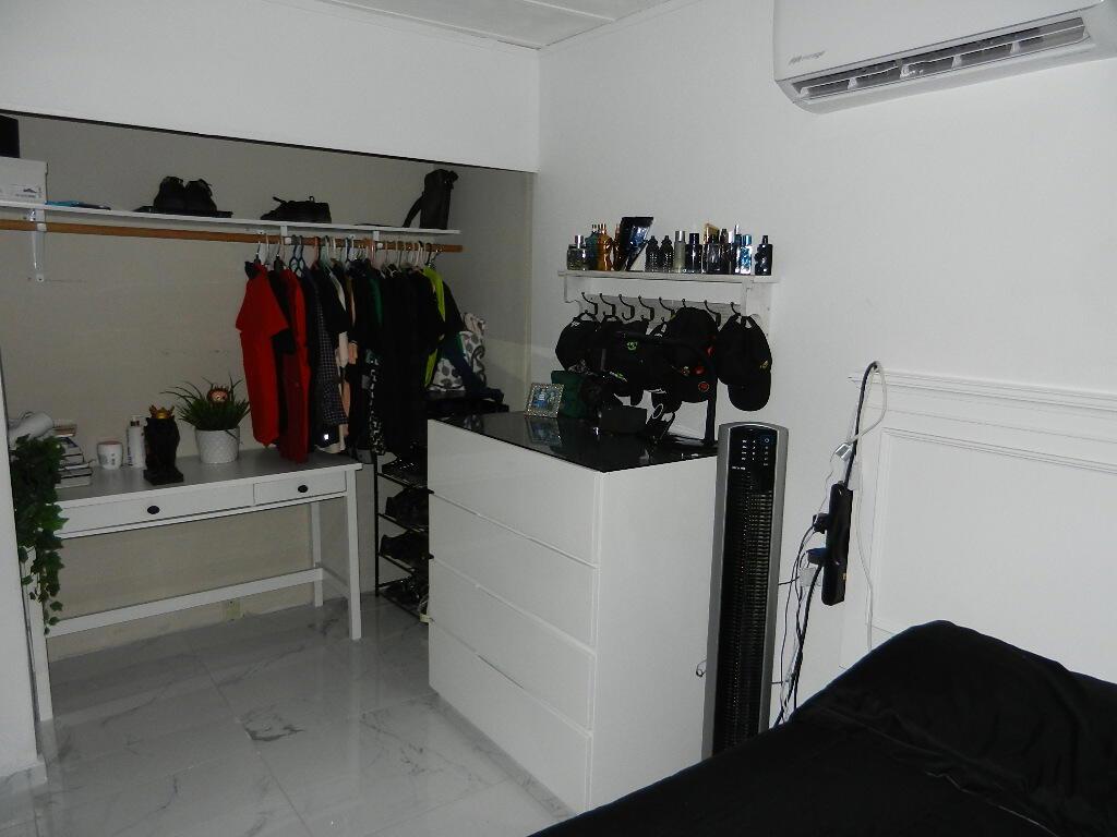 main property photo 13