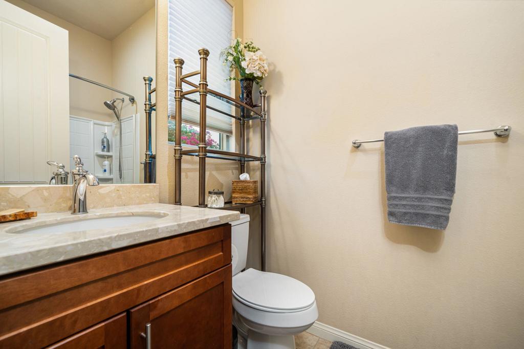 main property photo 67