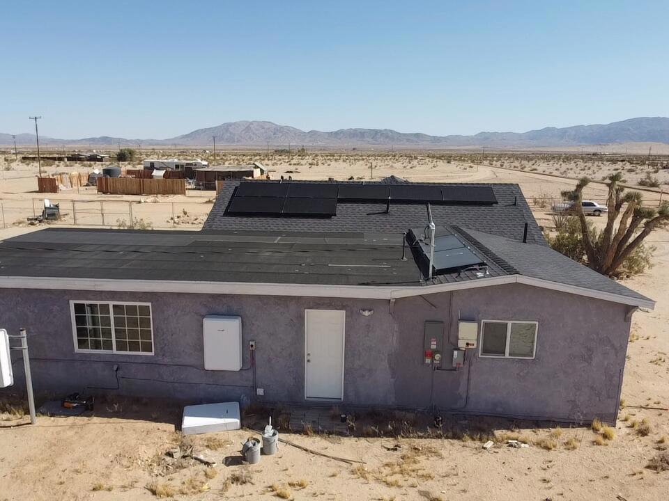 main property photo 14
