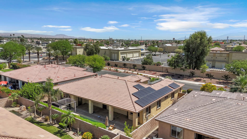 main property photo 74