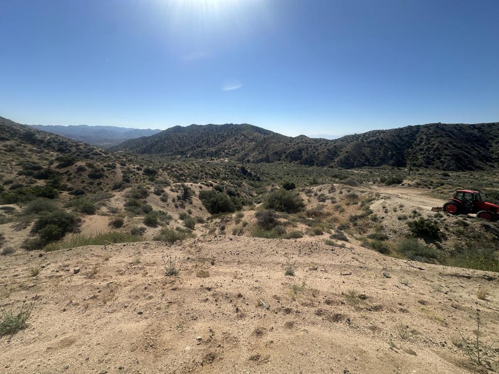 main property photo 8