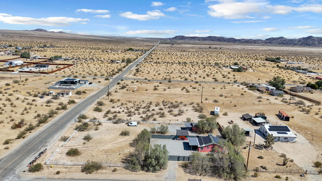 main property photo 47