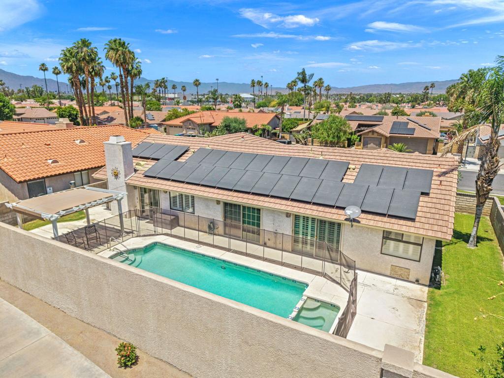 main property photo 50