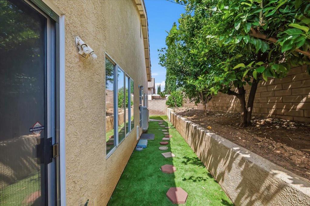 main property photo 49